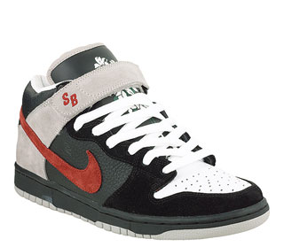 Nike SB Holiday Line Released Nike SB Holiday Line Released