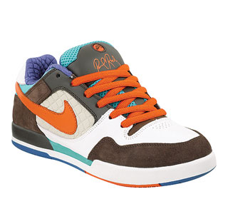 Nike SB Holiday Line Released