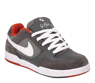 Nike SB Holiday Line Released