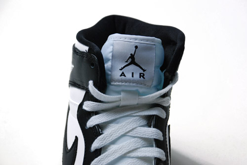 Air Jordan Countdown Pack 22 / 1 Retro