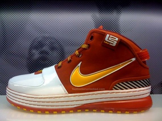 Nike Zoom Lebron VI - Hardwood 1