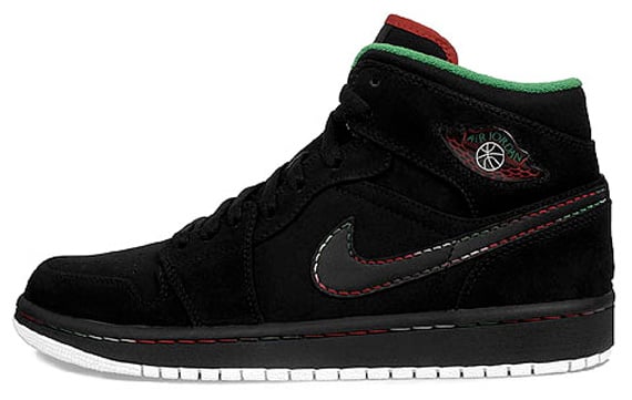 Colorway: White/Black-Classic Green-Varsity Red