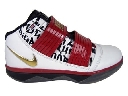 lebron shoes 3. Nike LeBron Soldier III (3) -