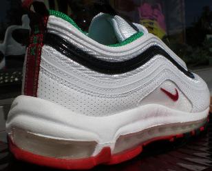 AM97Spike1