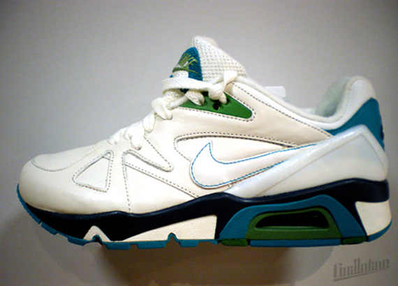 Nike Air Structure Triax 91 Women's - Spring 2010