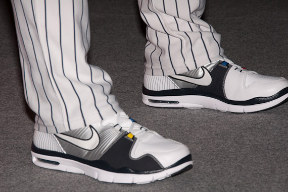 Nike Air Trainer 1 PE - Chien-Ming Wang