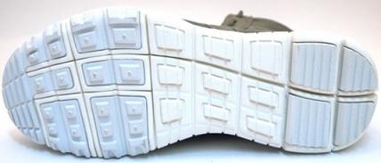 NikeSFB4