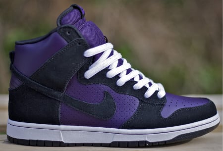Nike Dunk SB High - Grand Purple / Black - White. Near the end of March, 