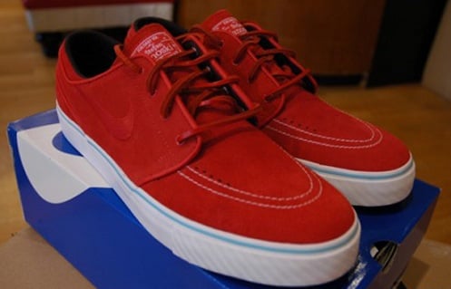 Pictured here is another Nike SB Zoom Stefan Janoski, this time in red suede 