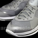 LeBron 8 V2 Low - Metallic Silver