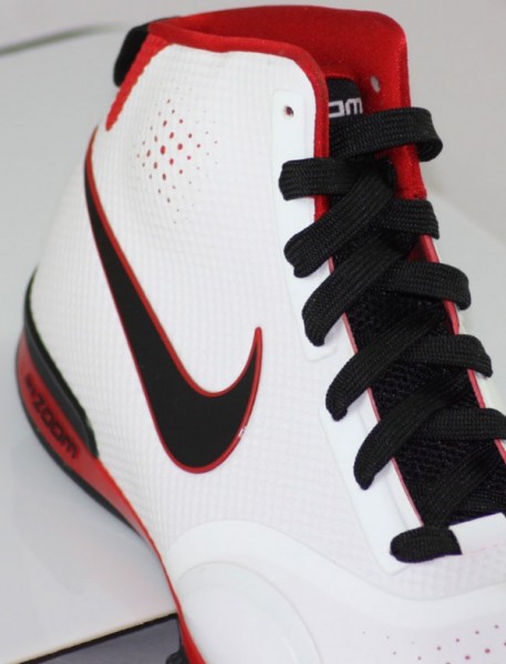 Nike Zoom BB 1.5 Hyperfuse