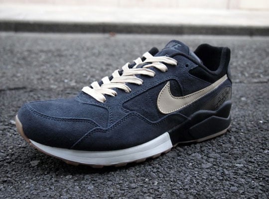 Nike-Air-Pegasus-92-Decon-QS-New-York-and-London-Packs-Now-Available-6.jpeg