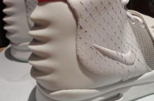 Nike Air Yeezy 2 ‘Wolf Grey/Pure Platinum’ – Another Detailed Look