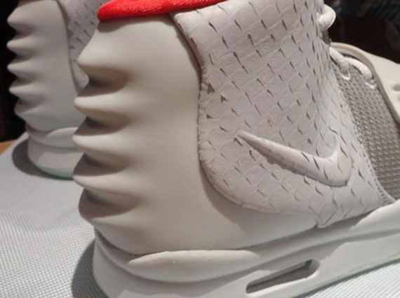 Nike Air Yeezy 2 'Wolf Grey/Pure Platinum' - Another Detailed Look