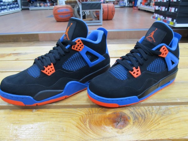 Air Jordan IV (4) 'The Shot' - Another Look