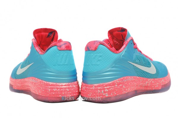 Nike Lunar Hypergamer Low Rose Classic PE