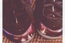 Celebrity Sneaker Watch: Mac Miller Destroys ‘Galaxy’ Foams Before Re-Upping