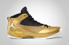 Jordan Fly Wade 2 EV ‘Metallic Gold Coin/Black-White’ – Official Images