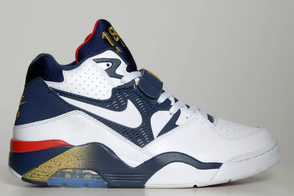 Nike Air Force 180 'USA' - New Image | SneakerFiles