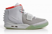Nike Air Yeezy 2 ‘Wolf Grey/Pure Platinum’ – Another Look