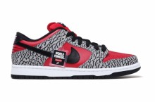 Supreme x Nike SB Dunk Low 2012 – Release Date + Info
