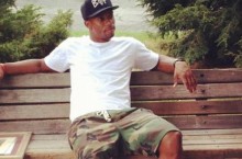 Celebrity Sneaker Watch: Victor Cruz Prefers ‘Raptors’ and Camo Shorts