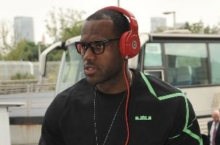 King James Arrives in Shanghai in the ‘Cutting Jade’ LeBron X