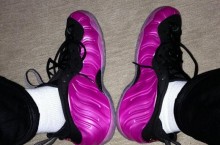 Celebrity Sneaker Watch: Kevin Durant Supports Breast Cancer Awareness Month With Pink Foams
