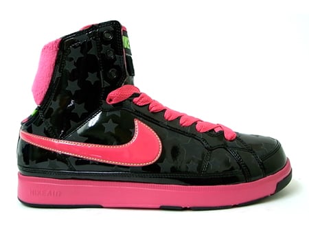 nike air troupe mid