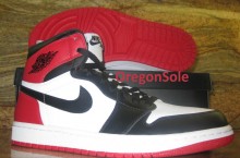 Air Jordan 1 High OG ‘Black Toe’