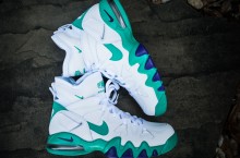 Nike Air Max 2 Strong ‘White/Violet Force-Atomic Teal’ | New Images