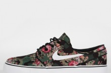 Now Available: Nike SB Stefan Janoski Premium ‘Digi Floral’