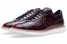 Nike 1972 QS ‘Deep Red’