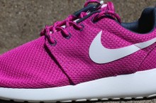 Nike WMNS Roshe Run ‘Club Pink’