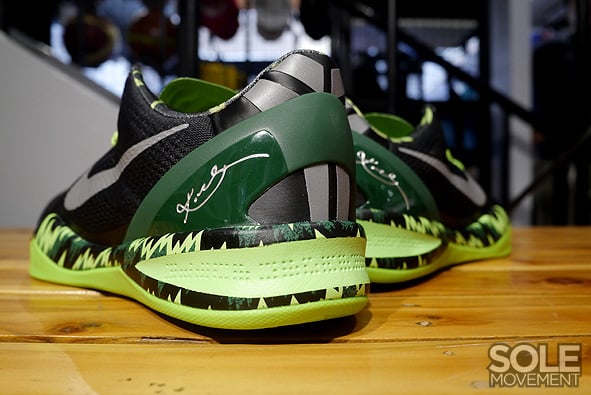 Nike Kobe VIII (8) System PP 'Gorge Green' | SneakerFiles