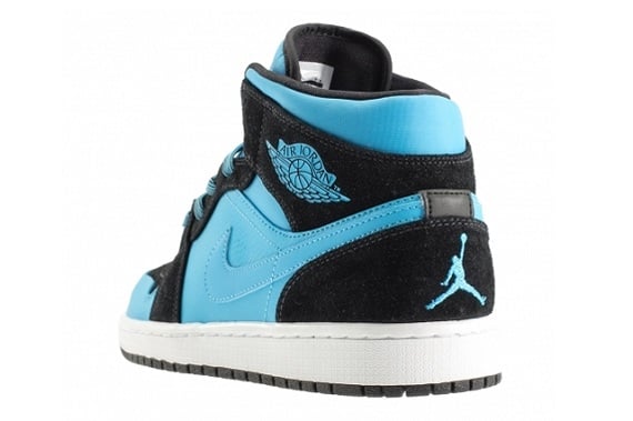 jordan 1 powder blue