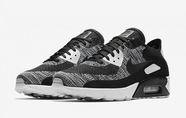 air max flyknit black and white