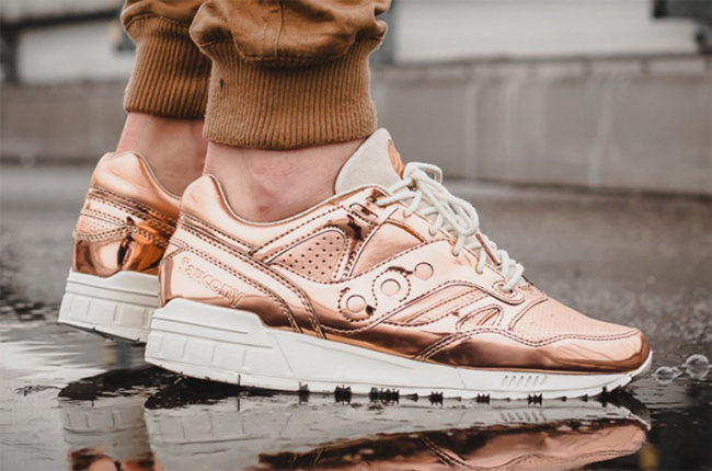 saucony gold sneakers