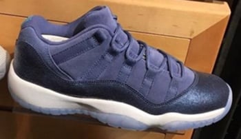 blue moon 11s