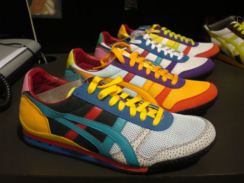 Asics Ultimate 81