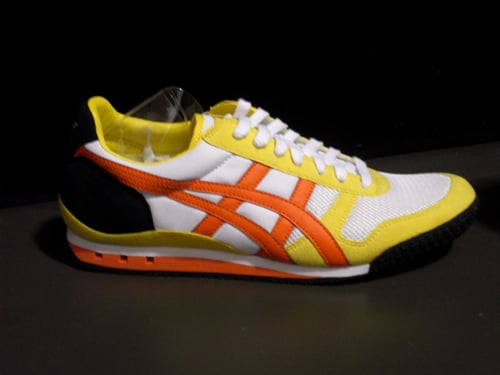 Asics Ultimate 81