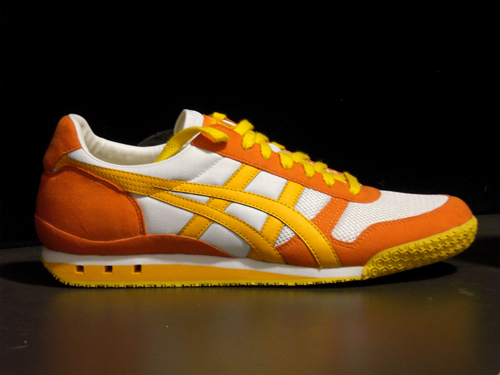 Asics Ultimate 81