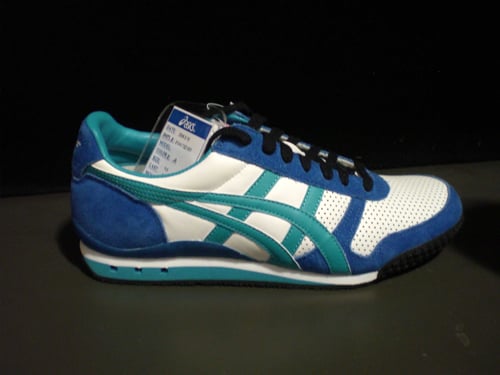 Asics Ultimate 81