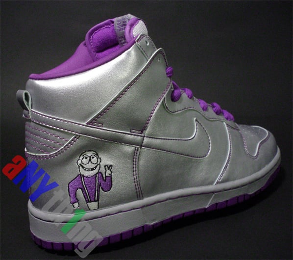 Nike Dunk SB High Dinosaur Jr.
