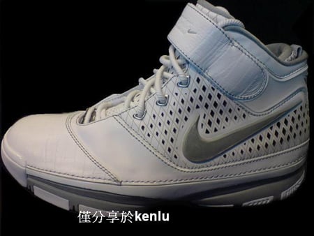 Nike Zoom Kobe II White/Grey | SneakerFiles
