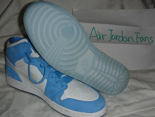 Air Jordan Retro I White/Caro Blue Sample