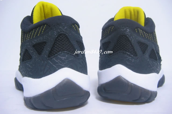 Air Jordan Retro 11 I.E.Black/Maize