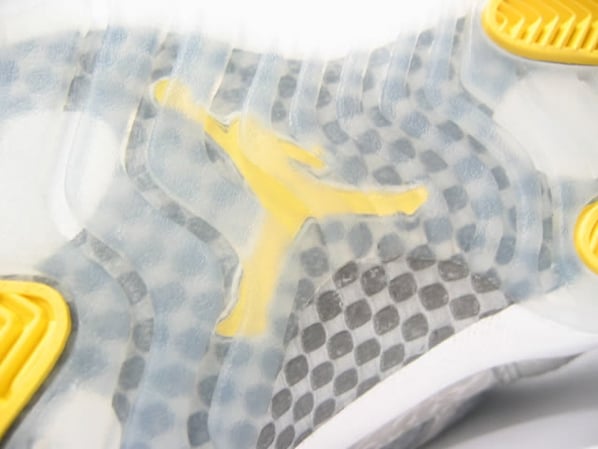 Air Jordan Retro XI IE Low Cool Grey First Look