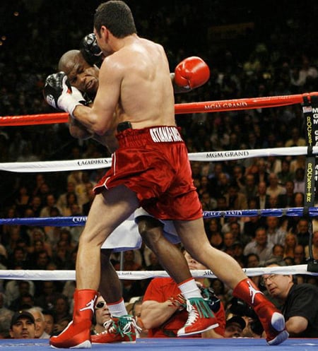Oscar De La Hoya Air Jordan Boxing Kicks