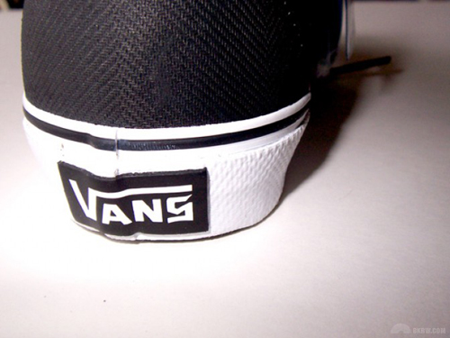 Vans Industrial Sk8-Hi x Mr Cartoon